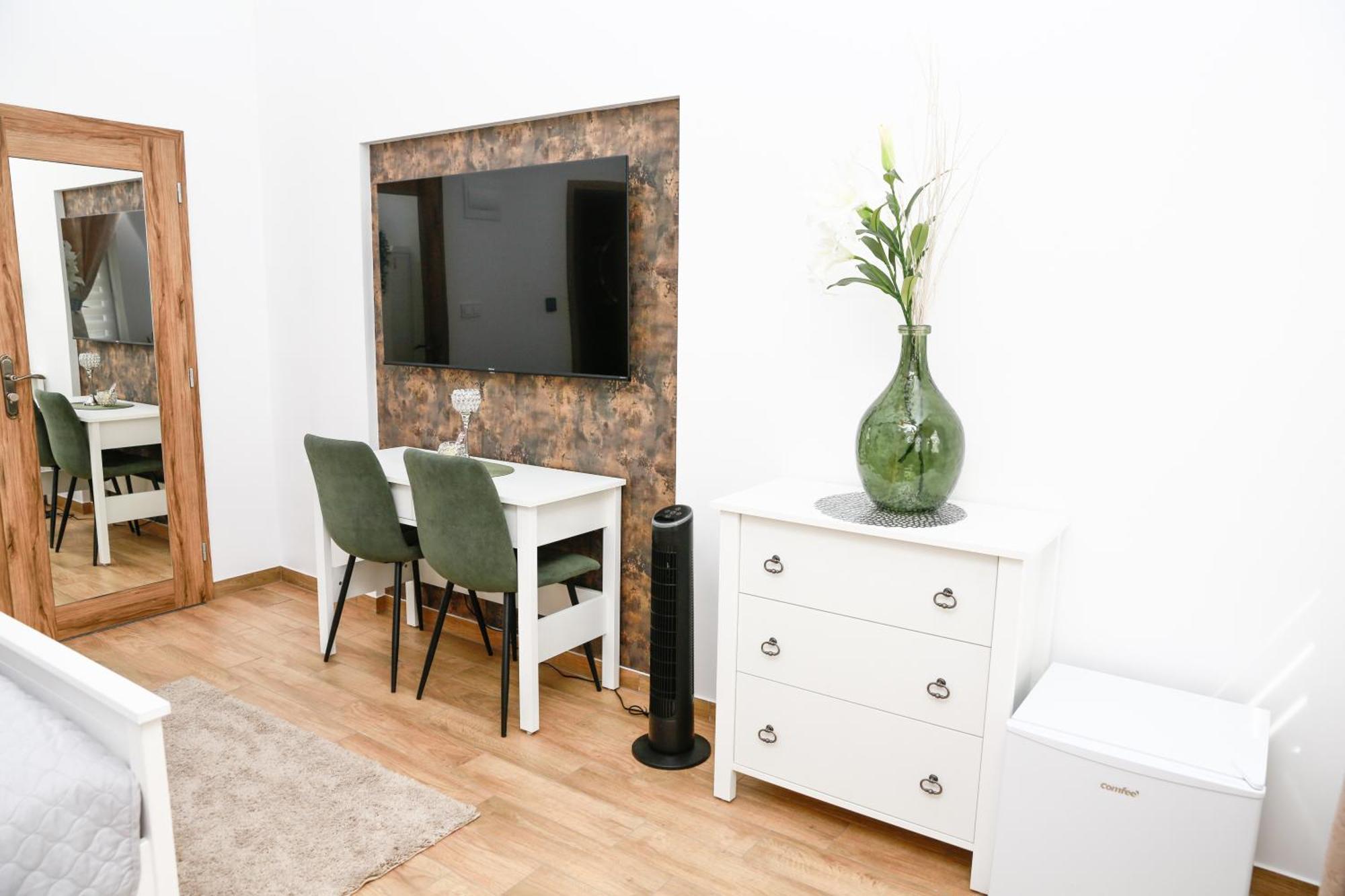 Apartmany Ellie ซนอยโม ภายนอก รูปภาพ
